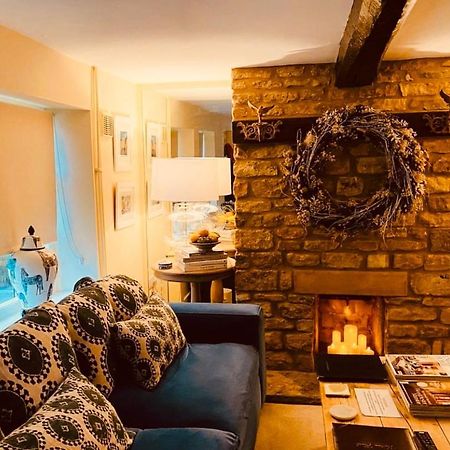 Vine Cottage 치핑캠프던 외부 사진
