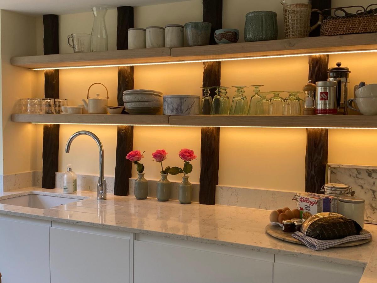Vine Cottage 치핑캠프던 외부 사진