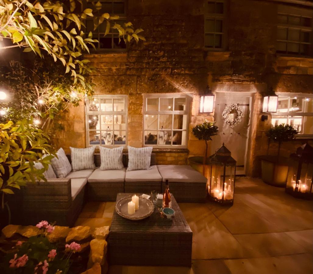Vine Cottage 치핑캠프던 외부 사진