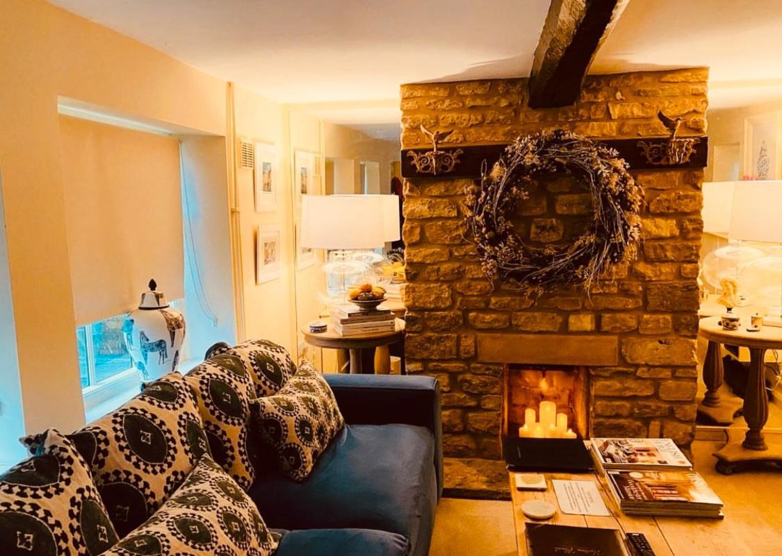 Vine Cottage 치핑캠프던 외부 사진